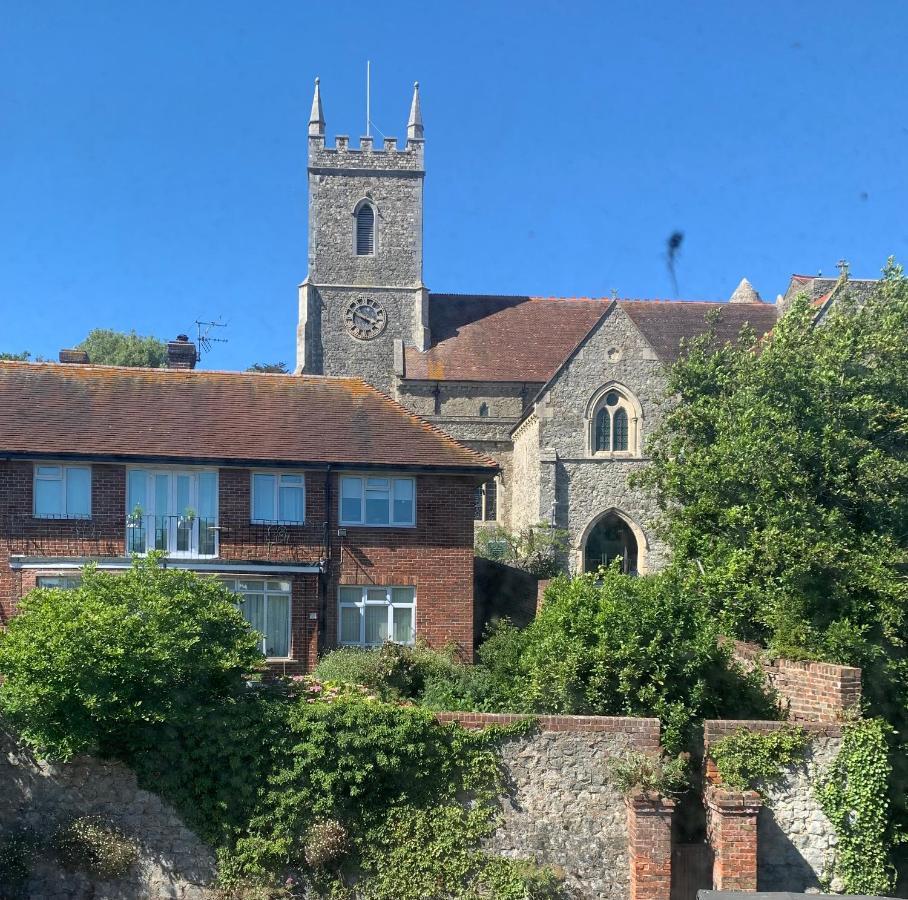 Stunning 1 Bedroom Self Contained * Hythe (Kent)